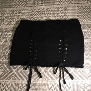Mini black skirt